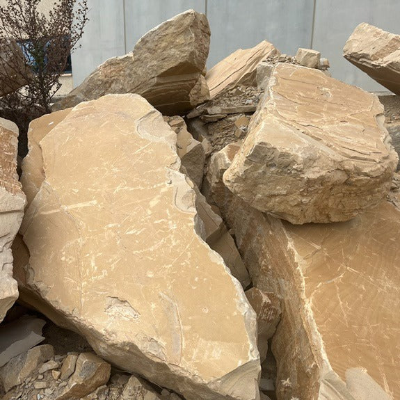 Piedra para muros de cara lisa